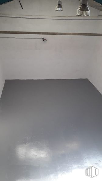 Nave en alquiler en Calle Fresnedillas, 4, Alcorcón, Madrid, 28925 con alumbrado, rectángulo, madera, piso, suelo, material compuesto, madera, gas, tinte para madera y madera contrachapada alrededor