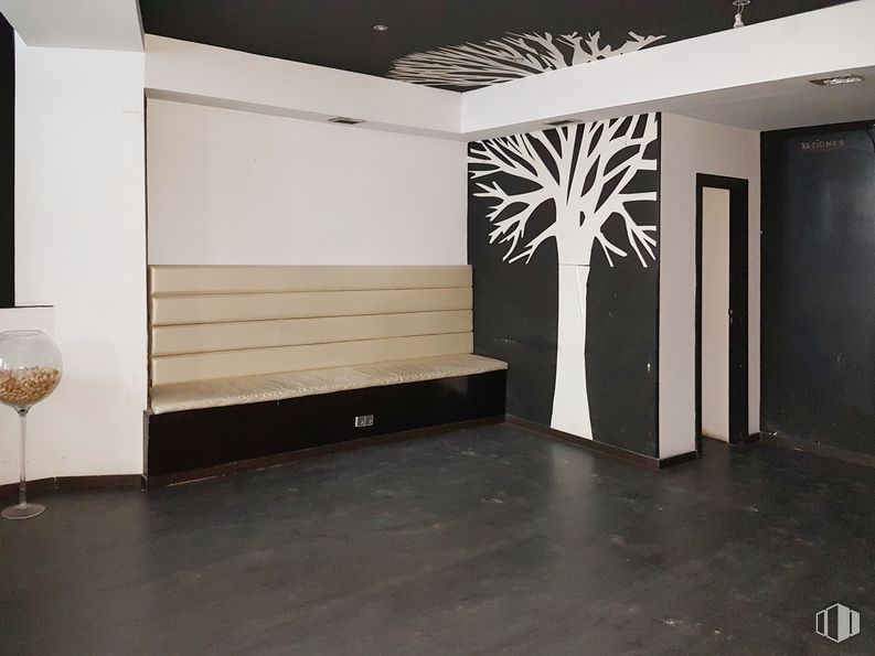 Local en venta en Calle Guzmán El Bueno, 116, Chamberí, Madrid, 28003 con ebanistería, alumbrado, madera, diseño de interiores, suelo, piso, sombra, accesorio, tintes y matices y techo alrededor