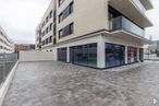 Retail for rent at Zona Los Valles, Collado Villalba, Madrid, 28400 with building, property, sky, window, urban design, condominium, floor, residential area, composite material and real estate around