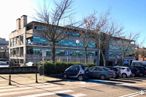 Office for rent at Parque Empresarial Las Rozas, Las Rozas de Madrid, Madrid, 28232 with car, building, wheel, tire, land vehicle, plant, sky, vehicle, window and tree around