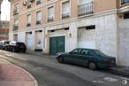 Retail for sale & for rent at Calle Carmen, 8, Aranjuez, Madrid, 28300 with car, tire, building, automotive parking light, wheel, land vehicle, vehicle, window, motor vehicle and automotive lighting around