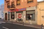 Retail for rent at Calle Los Curas, 44, Torrejón de Ardoz, Madrid, 28850 with window, building, font, facade, house, city, road, road surface, art and sidewalk around