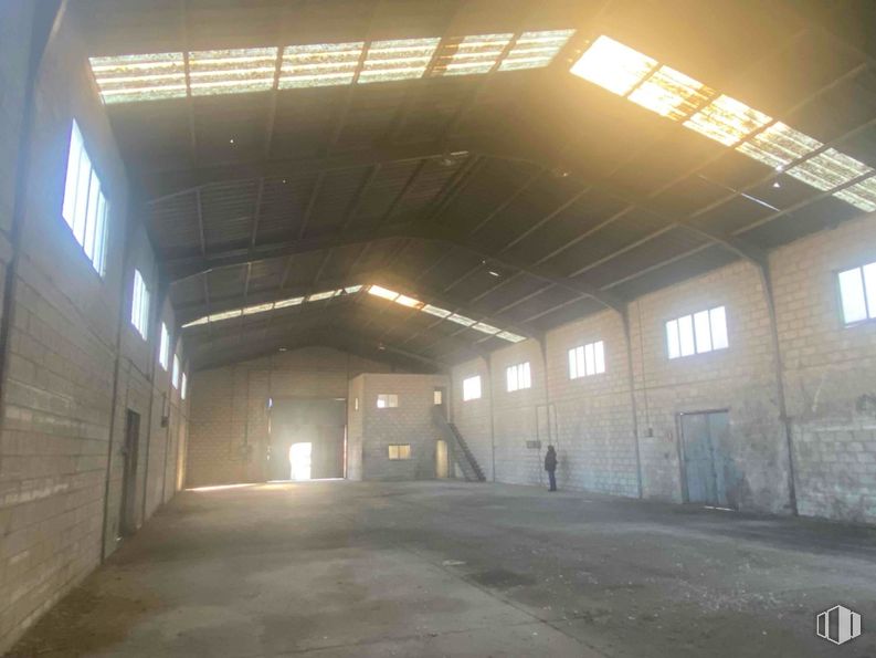 Industrial for sale at Zona industrial, Colmenar Viejo, Madrid, 28770 with window, floor, composite material, concrete, building material, daylighting, design and warehouse around