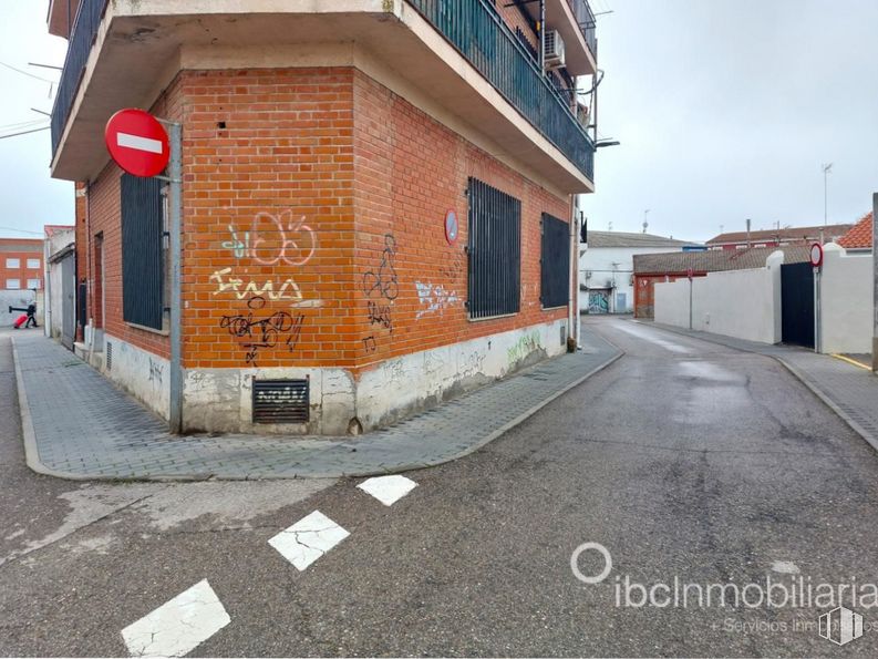 Local en venta en Calle Carmen, Illescas, Toledo, 45200 con ventana, edificio, cielo, superficie de la carretera, asfalto, barrio, zona residencial, diseño urbano, casa y carretera alrededor