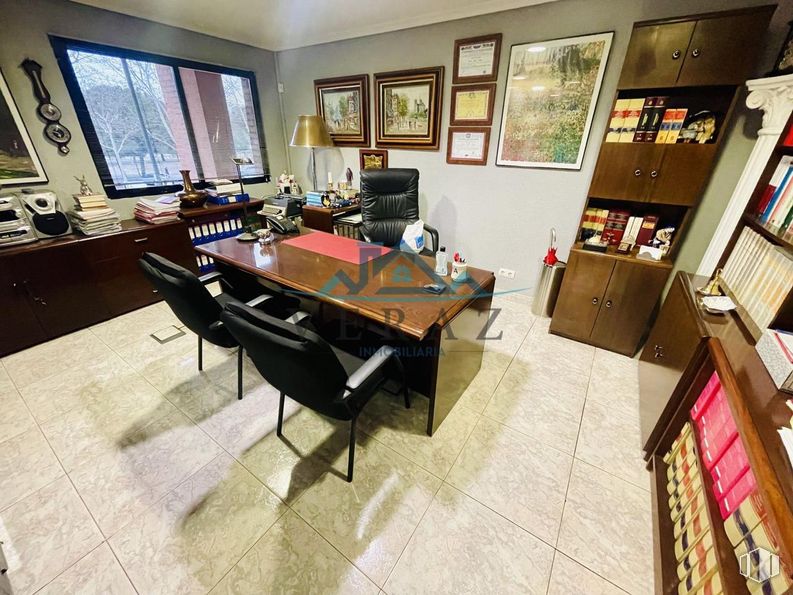 Retail for sale at Calle Ronda Cañillo, Talavera de la Reina, Toledo, 45600 with chair, desk, window, picture frame, table, lighting, furniture, interior design, bookcase and floor around