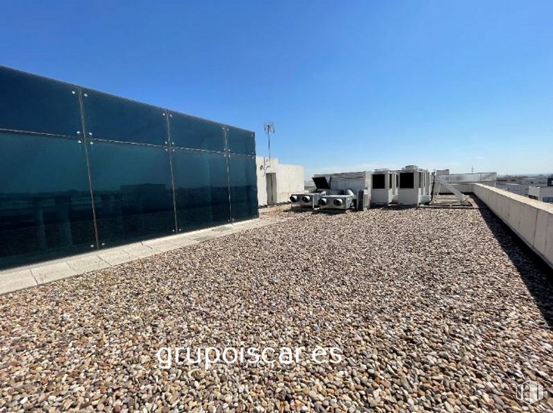 Oficina en venta en Edificio Empireo, Calle Benjamín Outram, 4, Leganés, Madrid, 28919 con edificio, cielo, ecorregión, superficie de carretera, asfalto, pared, paisaje, carretera, rodando y horizonte alrededor