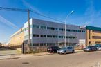 Industrial for rent at Calle Morse, 30, Getafe, Madrid, 28906 with car, street light, sky, automotive parking light, wheel, cloud, building, tire, window and vehicle around