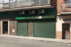 Local en venta en Calle Calamina, Villaverde, Madrid, 28021 con edificio, ventana, madera, superficie de la carretera, accesorio, pared, ladrillo, asfalto, zona residencial y albañilería alrededor