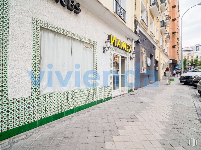 Local en venta en Calle Espronceda, Chamberí, Madrid, 28003 con coche, edificio, ventana, neumático, superficie de la carretera, rueda, suelos, diseño urbano, fachada y asfalto alrededor