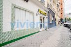 Local en venta en Calle Espronceda, Chamberí, Madrid, 28003 con coche, edificio, ventana, neumático, superficie de la carretera, rueda, suelos, diseño urbano, fachada y asfalto alrededor