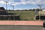 Land for sale at Avenida Portugal, Higuera de las Dueñas, Ávila, 05427 with cloud, sky, plant, road surface, asphalt, tree, land lot, street light, grass and fence around