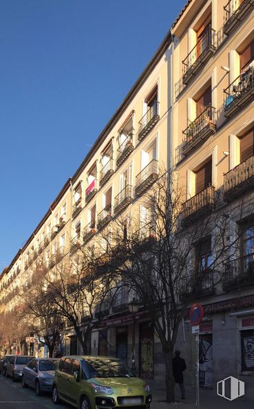 Local en alquiler en Calle Miguel Servet, 11, Centro, Madrid, 28012 con coche, edificio, cielo, ventana, neumático, rueda, matrícula del vehículo, vehículo, diseño urbano y árbol alrededor