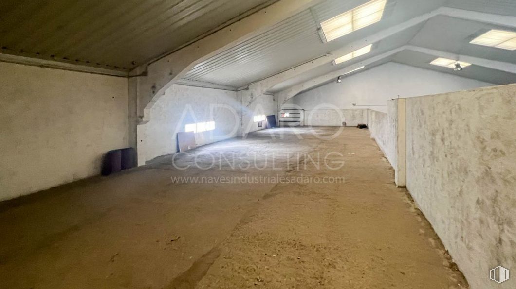 Nave en venta en Zona industrial, Alcorcón, Madrid, 28922 con infraestructura, suelo, suelos, carretera, techo, hormigón, material compuesto, superficie de la carretera, madera y túnel alrededor