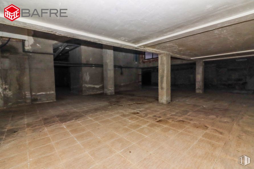 Nave en venta en Casco urbano, Leganés, Madrid, 28914 con suelo, suelos, accesorio, material compuesto, madera, hormigón, material de construcción, techo, gas y transparencia alrededor