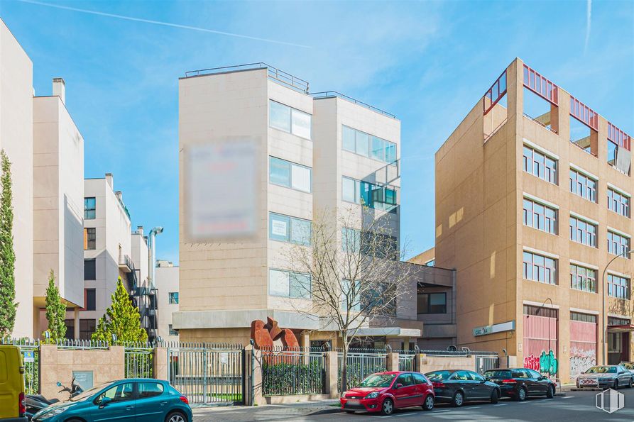 Oficina en venta en Calle Cronos, 18, San Blas - Canillejas, Madrid, 28037 con coche, edificio, neumático, cielo, rueda, vehículo terrestre, durante el día, vehículo, nube y ventana alrededor