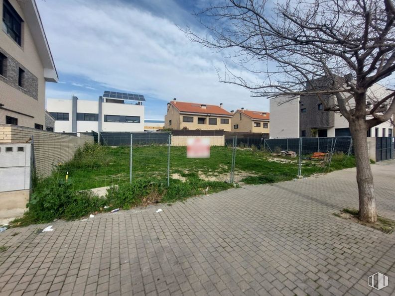 Suelo en venta en Zona de Dehesillas-Vereda de los estudiantes, Leganés, Madrid, 28914 con edificio, cielo, planta, durante el día, nube, ventana, superficie de la carretera, árbol, lote de terreno y diseño urbano alrededor