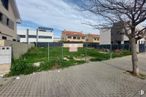 Land for sale at Zona de Dehesillas-Vereda de los estudiantes, Leganés, Madrid, 28914 with building, sky, plant, daytime, cloud, window, road surface, tree, land lot and urban design around