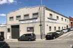 Industrial for sale at Calle Vereda de los Barros, 24, Alcorcón, Madrid, 28925 with car, building, automotive parking light, land vehicle, wheel, sky, tire, cloud, property and window around