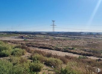 Suelo en venta en Zona Industrial, Illescas, Toledo, 45200 con puente, cielo, planta, paisaje natural, electricidad, línea eléctrica aérea, torre de transmisión, llano, árbol y paisaje alrededor