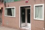 Local en venta en Calle Teruel, Fuenlabrada, Madrid, 28941 con ventana, puerta, propiedad, accesorio, fachada, ladrillo, albañilería, madera, fuente y suelo alrededor