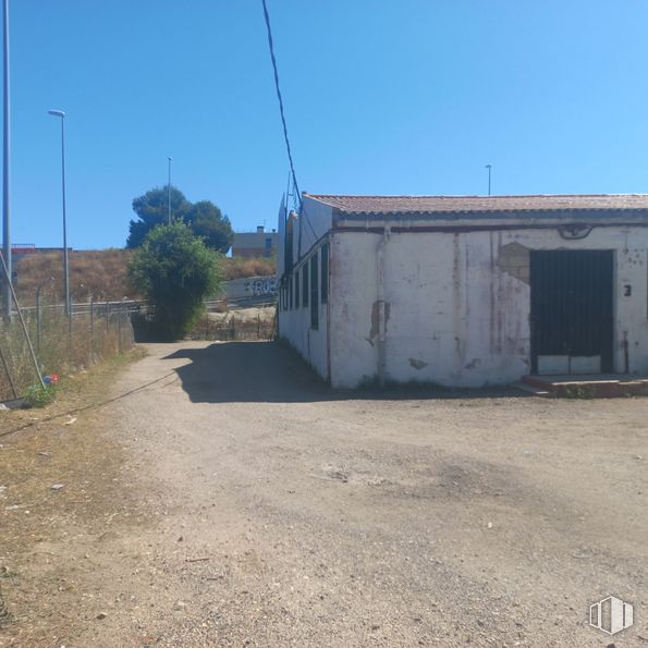 Nave en venta en Zona industrial, Fuenlabrada, Madrid, 28944 con cielo, asfalto, superficie de la carretera, lote de terreno, edificio, línea eléctrica aérea, material compuesto, carretera, gas y electricidad alrededor