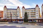 Retail for sale at Plaza Alegría, Arganda del Rey, Madrid, 28500 with building, sky, cloud, plant, window, architecture, urban design, condominium, tree and tower block around