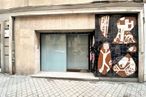 Retail for sale at Calle Santa Cruz de Marcenado, 9, Centro, Madrid, 28015 with door, infrastructure, architecture, building, road surface, neighbourhood, brick, wall, font and road around