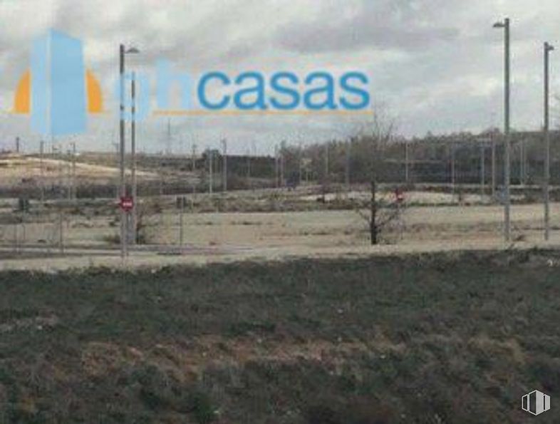 Land for sale at Calle Villagonzalo Pedernales, Vicálvaro, Madrid, 28052 with cloud, plant, sky, land lot, natural landscape, tree, electricity, grass, plain and landscape around