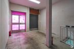 Retail for rent at Calle Oriente, Centro, Madrid, 28005 with light fixture, lighting, door, property, fixture, interior design, wood, hall, floor and wall around