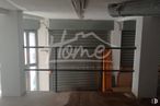 Local en alquiler y venta en Zona centro, Coslada, Madrid, 28052 con madera, accesorio, edificio, sombra, suelos, ventana, madera dura, techo, haz y tinte para madera alrededor