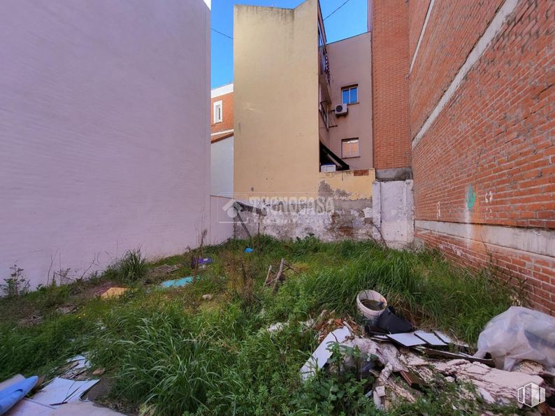 Suelo en venta en Calle Lucero, La Latina, Madrid, 28047 con planta, edificio, lote de terreno, hierba, barrio, zona residencial, paisaje, inmobiliario, diseño urbano y cubierta vegetal alrededor