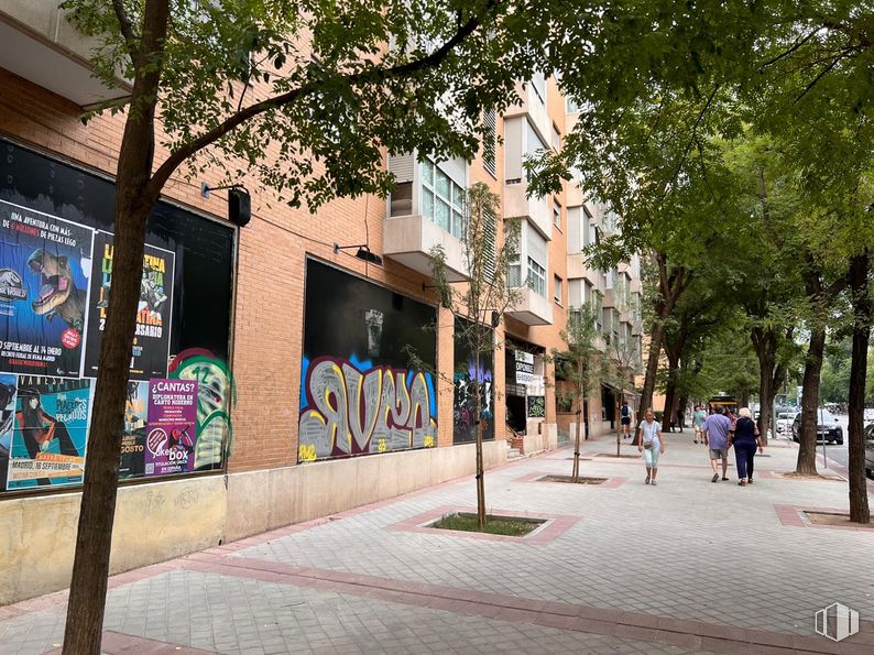 Local en venta en Paseo Florida, 22, Moncloa - Aravaca, Madrid, 28008 con póster, edificio, superficie de la carretera, árbol, diseño urbano, acera, ocio, ventana, ciudad y carretera alrededor