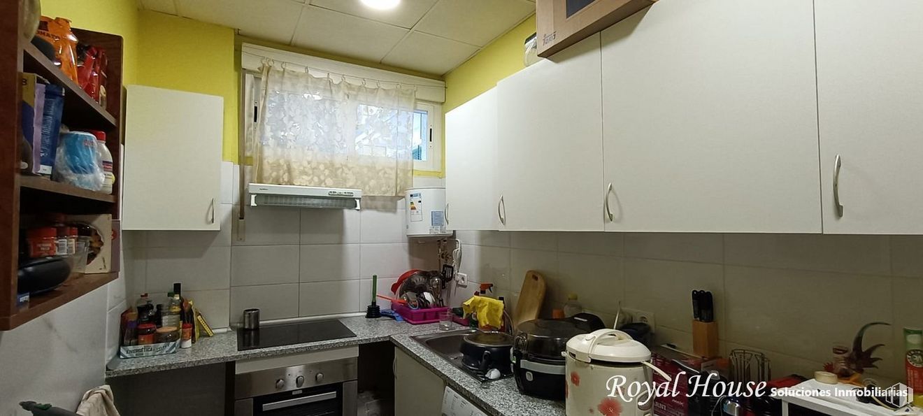 Local en venta en Calle Playa Samil, Collado Villalba, Madrid, 28400 con olla de cocción lenta, electrodoméstico, aparato de cocina, encimera, mueble, ebanistería, fregadero, fregadero, grifo y interiorismo alrededor