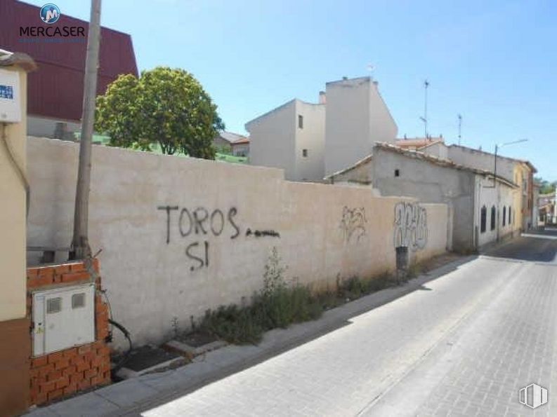 Land for sale at Zona Centro, Cabanillas del Campo, Guadalajara, 19171 with building, sky, plant, asphalt, road surface, land lot, tree, neighbourhood, residential area and real estate around