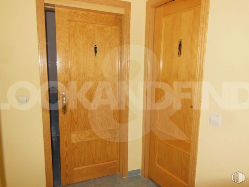 Retail for sale at Buenavista, Toledo, 45005 with door, fixture, wood, shower door, interior design, floor, wood stain, flooring, automotive exterior and home door around