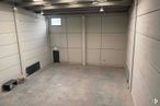 Industrial for rent at Calle San Erasmo, Villaverde, Madrid, 28021 with door, wood, hall, flooring, floor, ceiling, hardwood, concrete, plywood and roof around