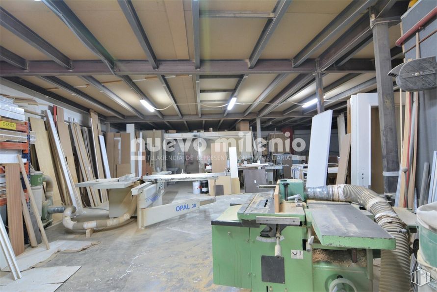 Nave en venta en Calle Rayo, Leganés, Madrid, 28918 con madera, rueda, ingeniería, gas, pavimentos, máquina-herramienta, viga, máquina, madera y sala de herramientas alrededor