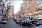 Suelo en venta en Avenida Monforte de Lemos, Fuencarral - El Pardo, Madrid, 28029 con coche, edificio, rueda, neumático, luz de estacionamiento, vehículo terrestre, vehículo, ventana, nube y infraestructura alrededor