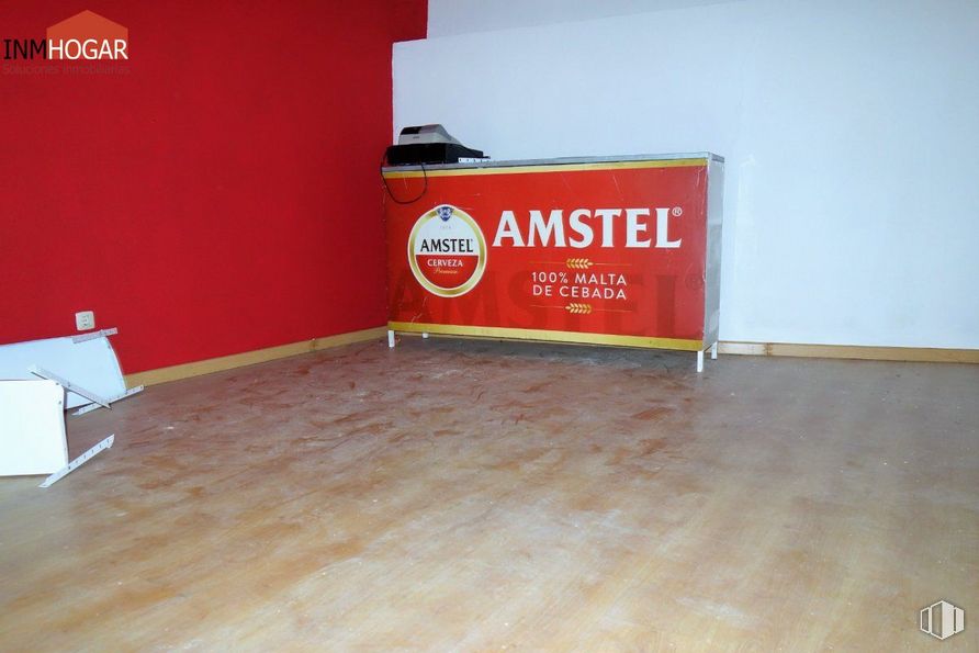 Retail for sale & for rent at Calle Doctor Fleming, 22, Ávila, 05001 with packaged goods, wood, flooring, floor, paint, rectangle, hardwood, ceiling, font and wood stain around