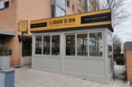 Retail for sale at Calle Isabel Clara Eugenia, Hortaleza, Madrid, 28050 with houseplant, cabinetry, property, building, window, plant, real estate, tree, facade and sky around