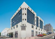 Office for rent at Zona nudo Norte Madrid, Fuencarral - El Pardo, Madrid, 28034 with building, car, sky, daytime, tire, wheel, vehicle, tower block, urban design and condominium around