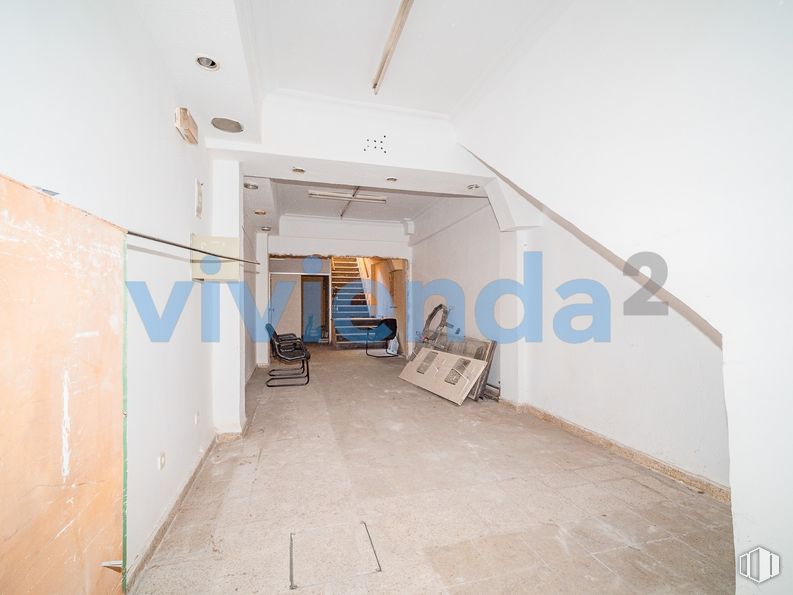 Local en venta en Calle José Hierro, Ciudad Lineal, Madrid, 28027 con accesorio, madera, piso, suelo, edificio, escaleras, techo, material compuesto, espacio y casa alrededor