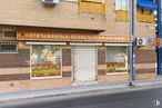 Local en venta en Calle Sur, 10, Pinto, Madrid, 28320 con edificio, ventana, propiedad, ladrillo, fachada, fuente, superficie de la carretera, bienes raíces, planta y puerta alrededor