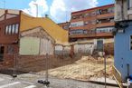 Land for sale at Calle Quevedo, 23, Alcobendas, Madrid, 28100 with building, window, sky, cloud, land lot, road surface, residential area, urban design, neighbourhood and house around