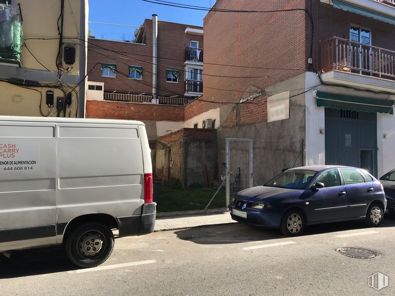 Suelo en venta en Calle Sierra del Segura, 10, Puente de Vallecas, Madrid, 28038 con rueda, coche, camioneta, neumático, luz de estacionamiento automotriz, vehículo terrestre, vehículo, propiedad, luz de posición lateral automotriz y vehículo motorizado alrededor