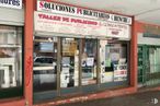 Local en alquiler y venta en Calle General Moscardó Guzmán, 57, Guadalajara, 19004 con propiedad, producto, puerta, accesorio, fachada, venta minorista, gas, ventana, fuente y publicidad alrededor