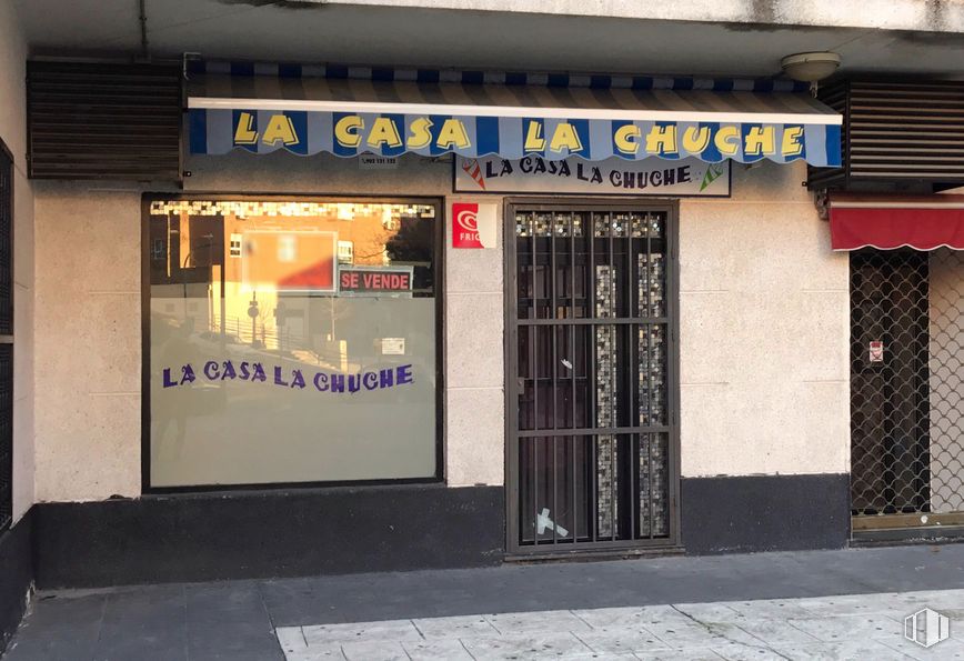 Local en venta en Calle San Miguel, 15, Azuqueca de Henares, Guadalajara, 19200 con puerta, propiedad, accesorio, fuente, fachada, gas, material compuesto, señalización y material de construcción alrededor