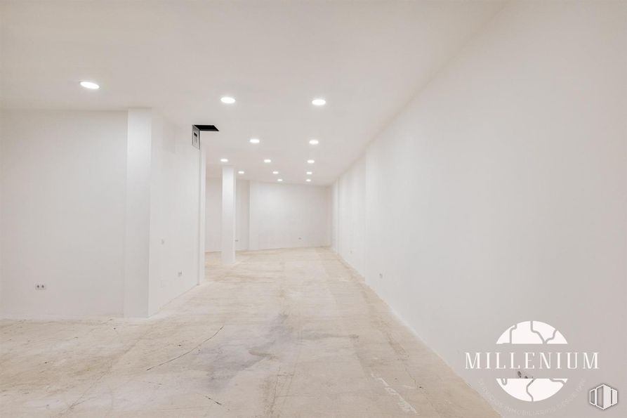 Local en venta en Zona Centro, San Fernando de Henares, Madrid, 28830 con madera, propiedad material, suelos, beige, hall, techo, accesorio, hormigón, escayola y madera dura alrededor