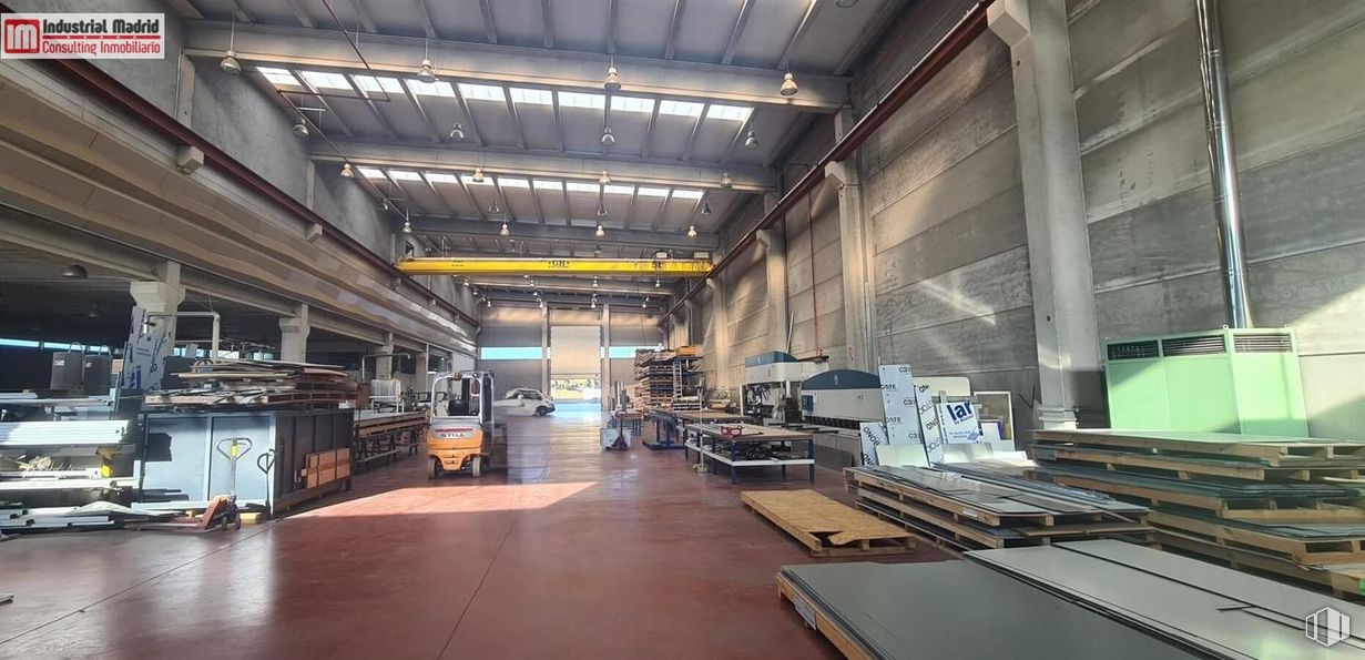 Industrial for sale at Calle Molineros, Arroyomolinos, Madrid, 28939 with industry, technology, machine, factory, engineering, building material, steel, workshop, aluminium and company around