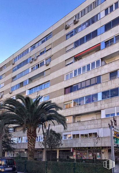 Local en alquiler en Calle Río Duero, 2, Alcorcón, Madrid, 28923 con coche, edificio, cielo, ventana, planta, infraestructura, árbol, casa, diseño urbano y bloque de torre alrededor